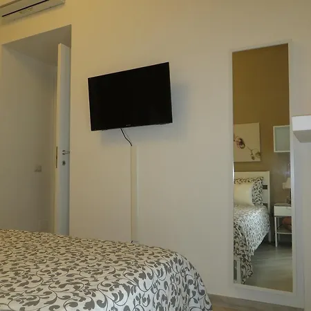 Stylish Roman House Apartmán